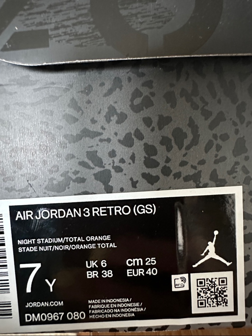 Youth 7Y Air Jordan 3 Retro Night Stadium/Total Orange - Picture 10 of 10